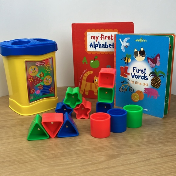 Fisher Price Baby's First Blocks & Books - Picture 2 of 13